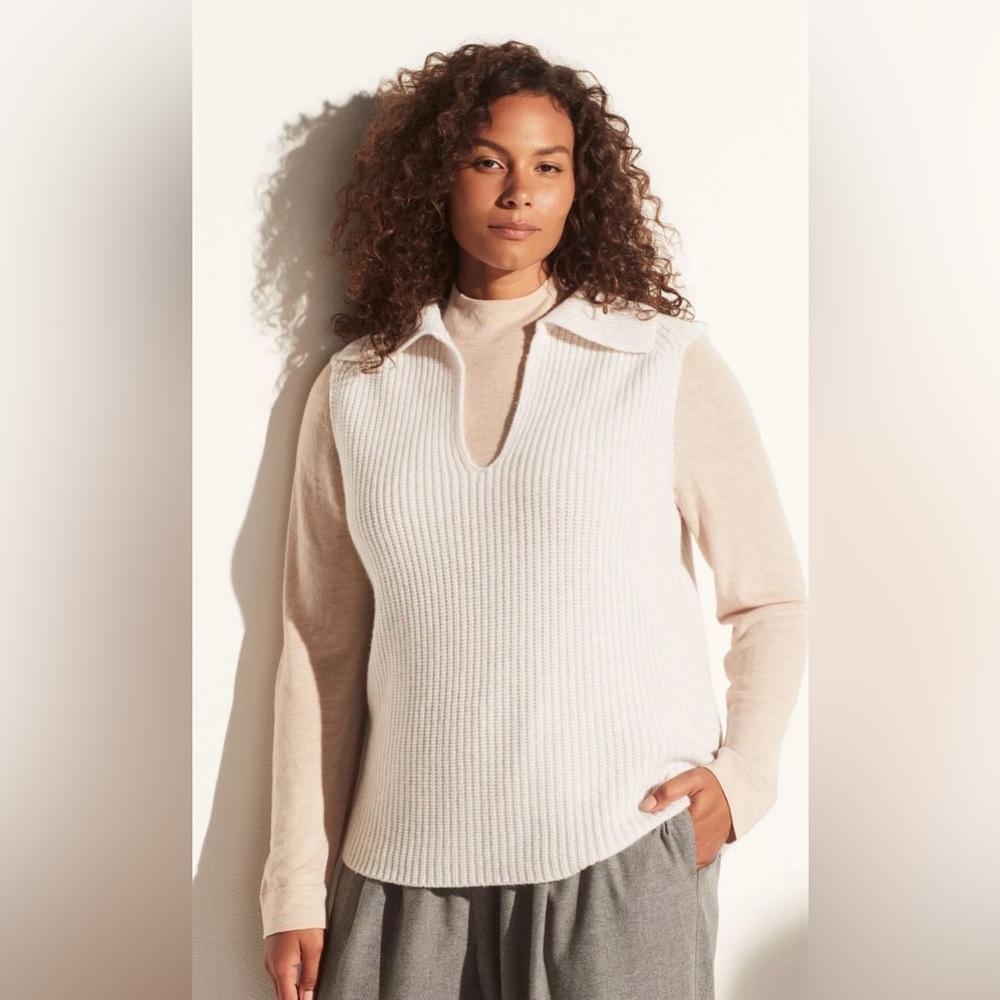NWT  Vince V-Neck Collared Wool/Cashmere Blend Cream Vest, Size L